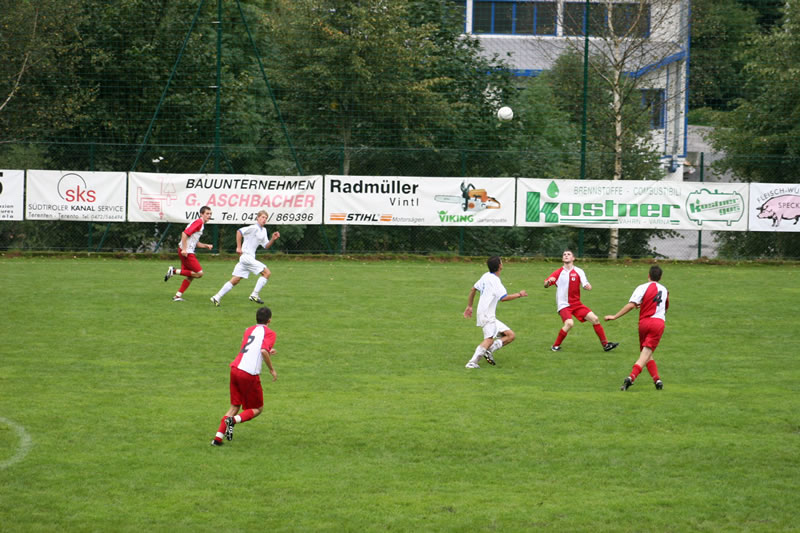 gal/Saison2008-2009- Pokal 1. Runde Hinspiel: Vintl - SV Reischach/2008-08-24 SVR gg. Vintl - Pokalhinspiel 330.jpg